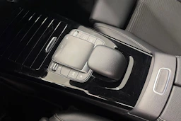 harmaa Mercedes-Benz CLA 2021 kuva 24.