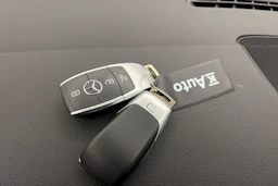 harmaa Mercedes-Benz CLA 2021 kuva 26.