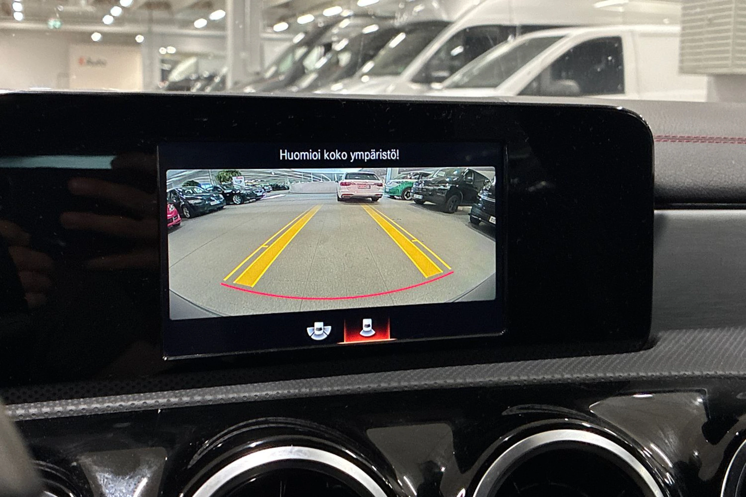 met. harmaa Mercedes-Benz CLA 2021 kuva 4.
