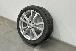 met. harmaa Mercedes-Benz CLA 2021 kuva 10.