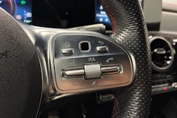 met. harmaa Mercedes-Benz CLA 2021 kuva 14.