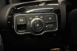 met. harmaa Mercedes-Benz CLA 2021 kuva 15.