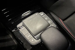 met. harmaa Mercedes-Benz CLA 2021 kuva 17.