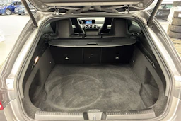 met. harmaa Mercedes-Benz CLA 2021 kuva 22.
