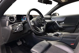 musta Mercedes-Benz CLA 2021 kuva 8.
