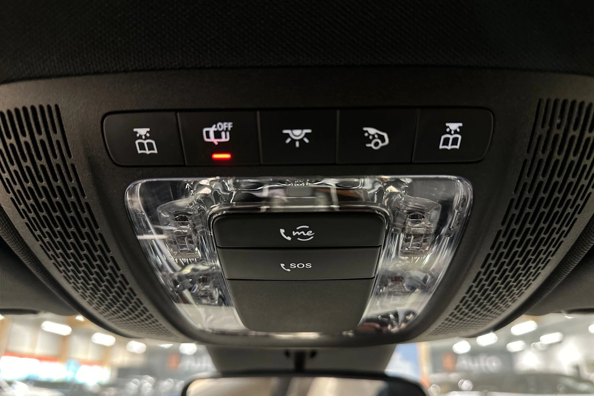 musta Mercedes-Benz CLA 2021 kuva 19.