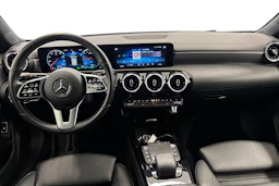 musta Mercedes-Benz CLA 2021 kuva 7.
