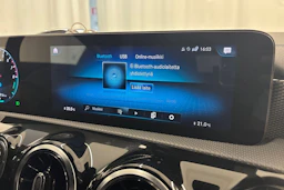 musta Mercedes-Benz CLA 2021 kuva 25.