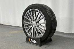 musta Mercedes-Benz CLA 2021 kuva 13.