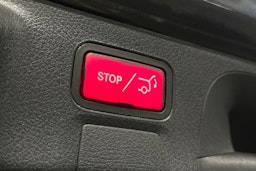 musta Mercedes-Benz CLA 2021 kuva 15.