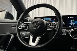 musta Mercedes-Benz CLA 2021 kuva 17.