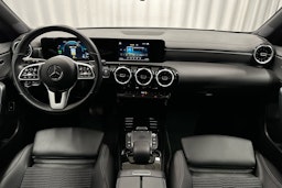 musta Mercedes-Benz CLA 2022 kuva 7.