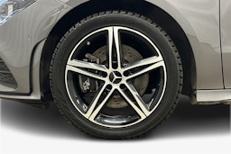 harmaa Mercedes-Benz CLA 2021 kuva 11.