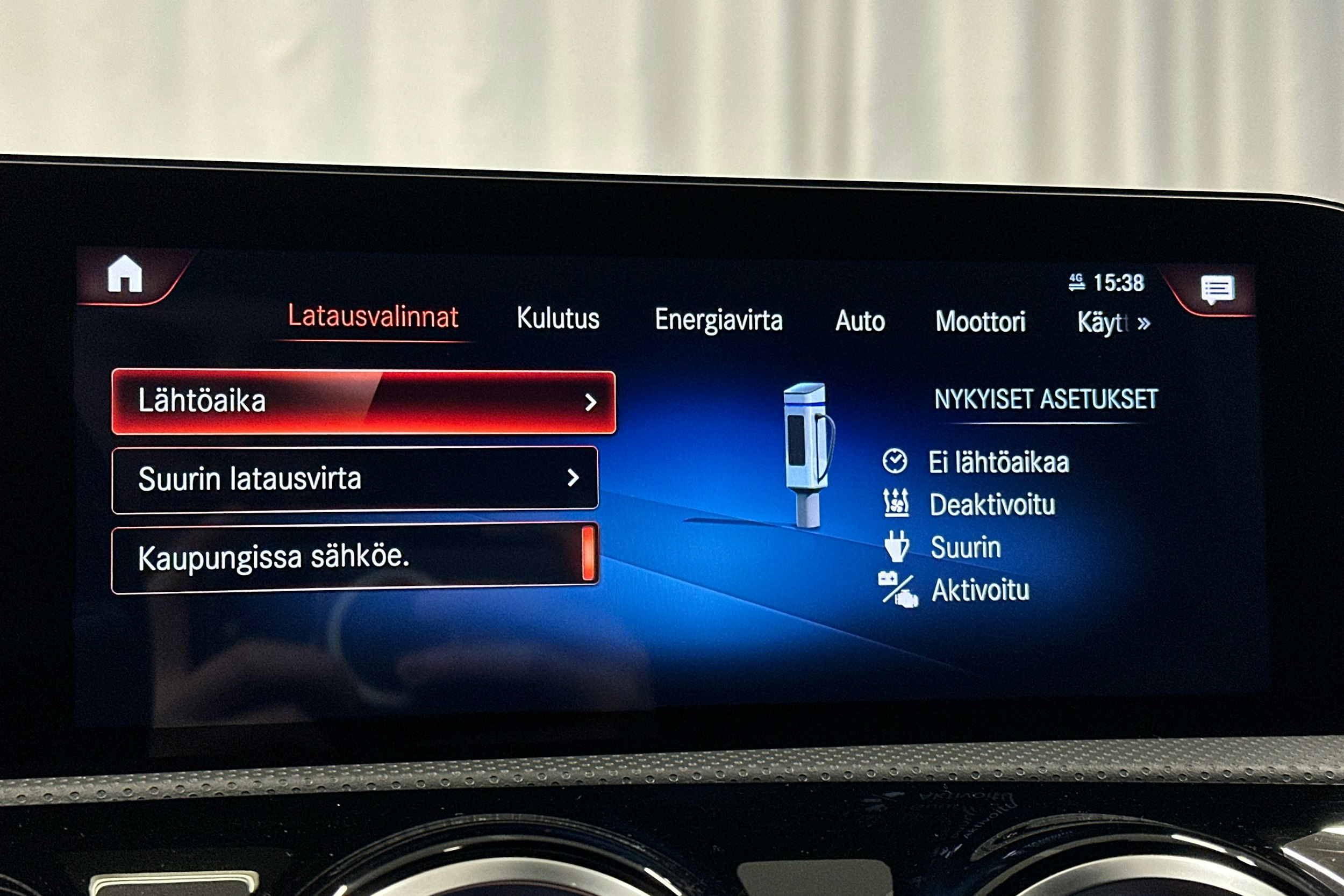 harmaa Mercedes-Benz CLA 2021 kuva 25.