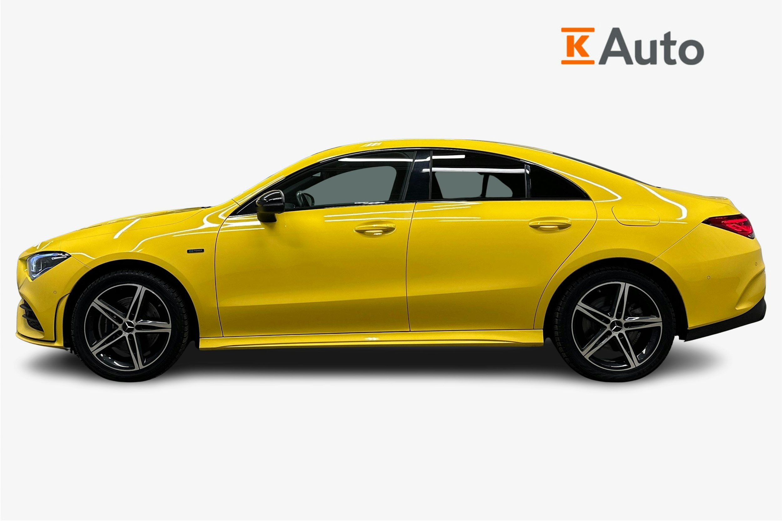 keltainen Mercedes-Benz CLA 2021 kuva 6.
