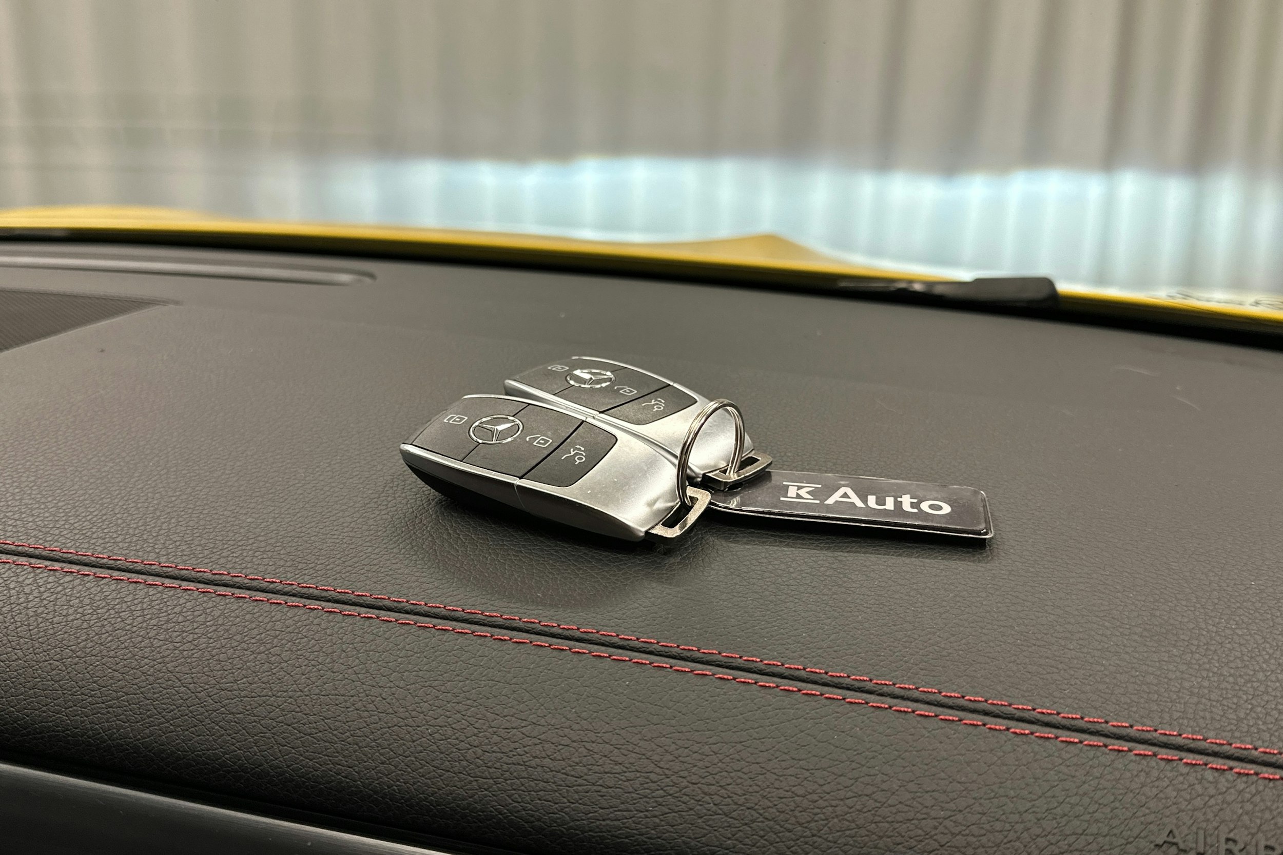 keltainen Mercedes-Benz CLA 2021 kuva 26.