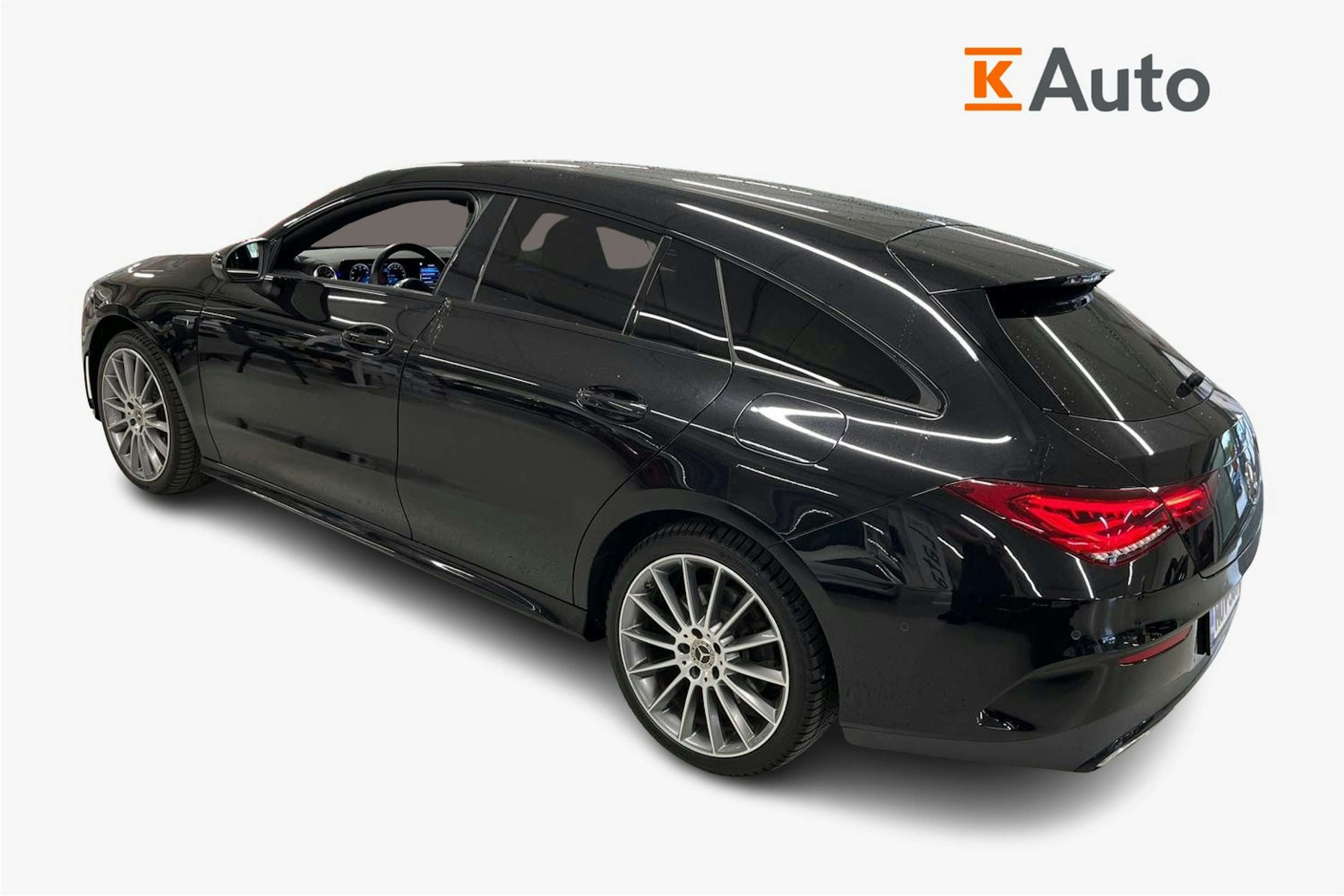 musta Mercedes-Benz CLA 2021 kuva 2.