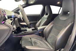 musta Mercedes-Benz CLA 2021 kuva 9.
