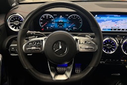 musta Mercedes-Benz CLA 2021 kuva 11.