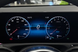 musta Mercedes-Benz CLA 2021 kuva 14.