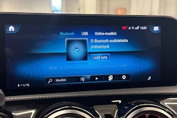 musta Mercedes-Benz CLA 2021 kuva 18.