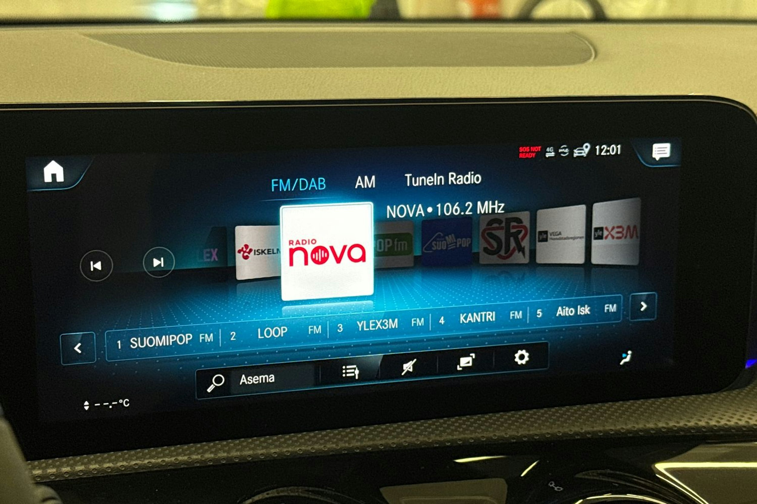 musta Mercedes-Benz CLA 2021 kuva 19.