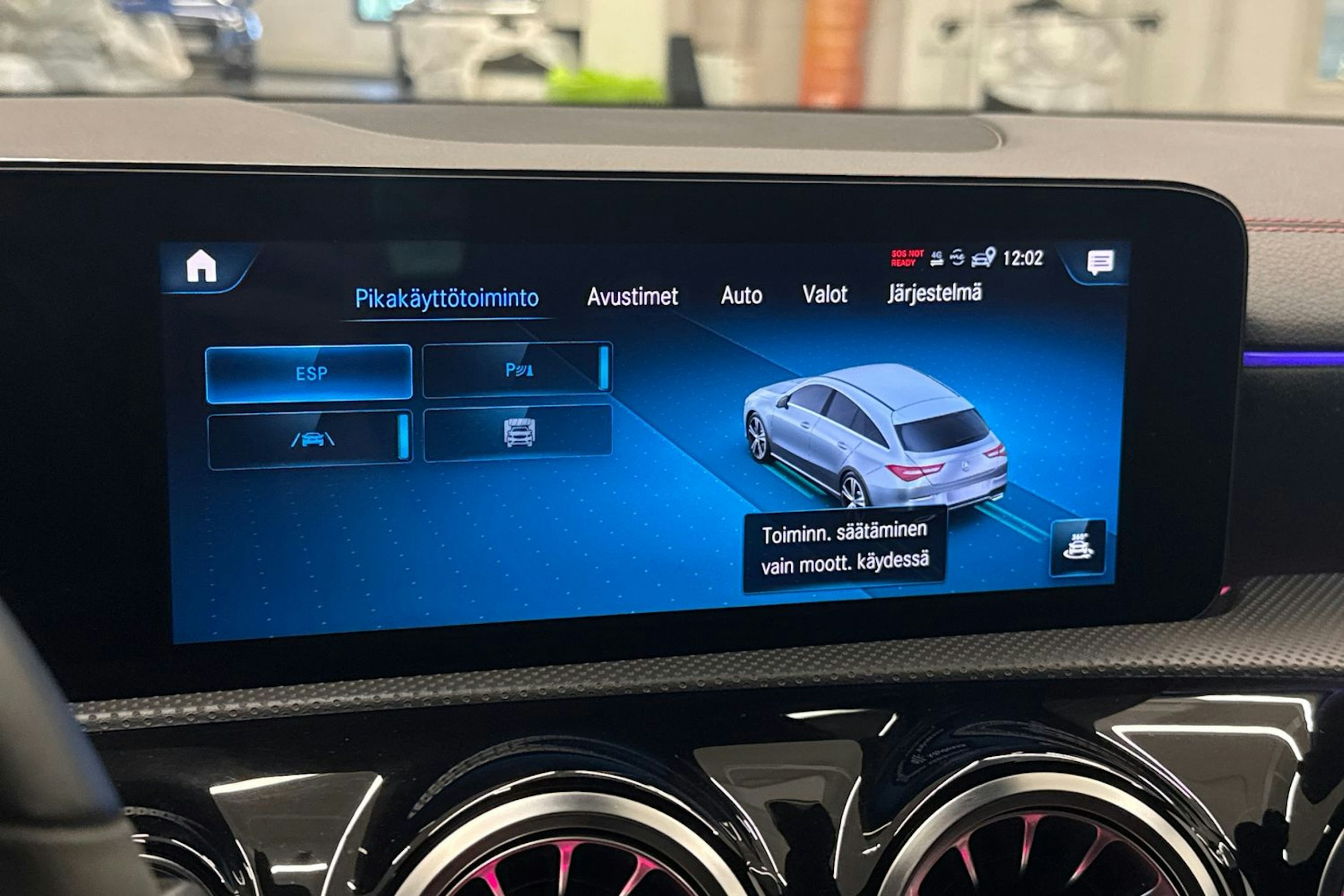 musta Mercedes-Benz CLA 2021 kuva 22.
