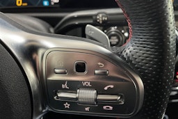 Musta Mercedes-Benz CLA 2021 kuva 21.