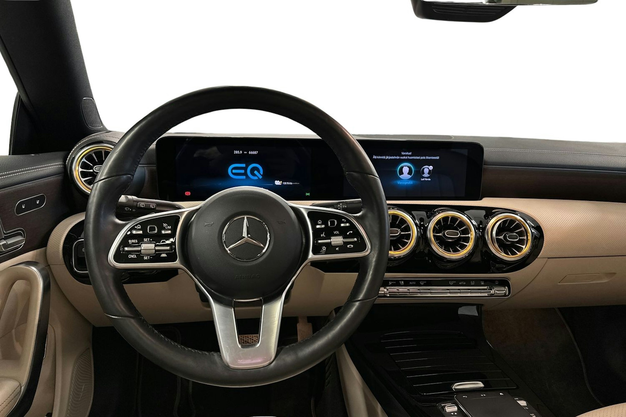 harmaa Mercedes-Benz CLA 2021 kuva 9.