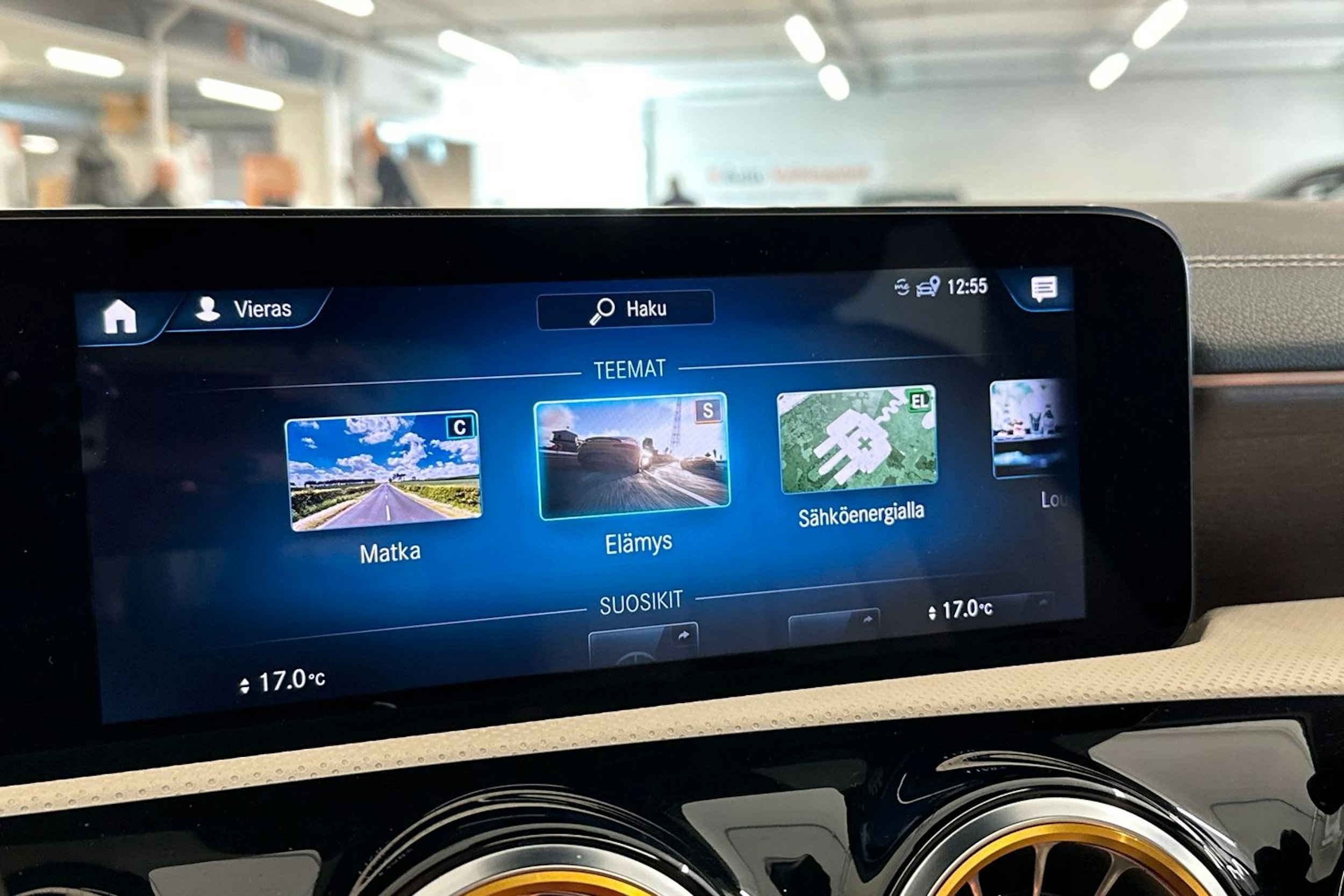 harmaa Mercedes-Benz CLA 2021 kuva 35.