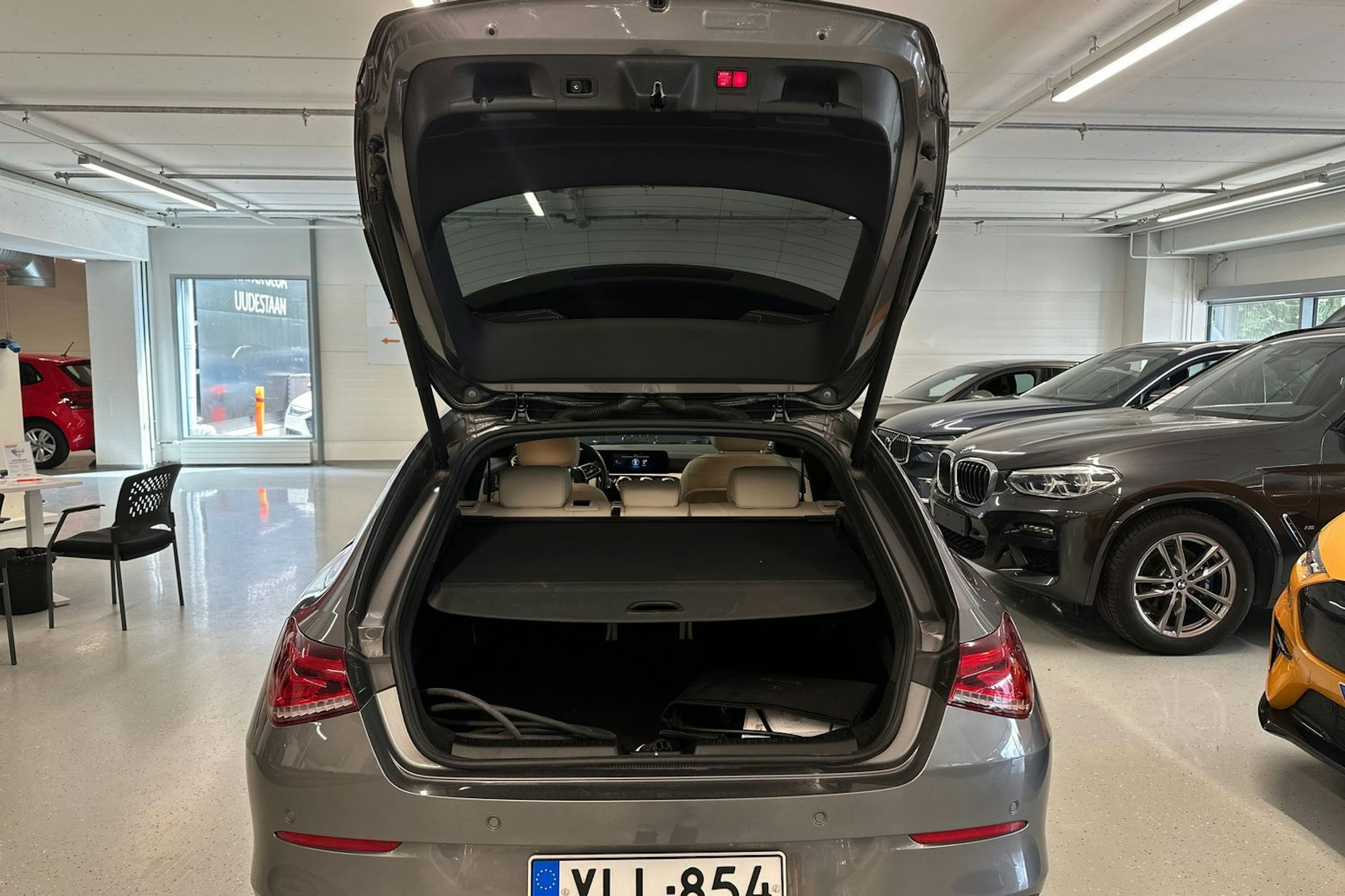harmaa Mercedes-Benz CLA 2021 kuva 44.