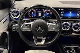 musta Mercedes-Benz CLA 2022 kuva 14.