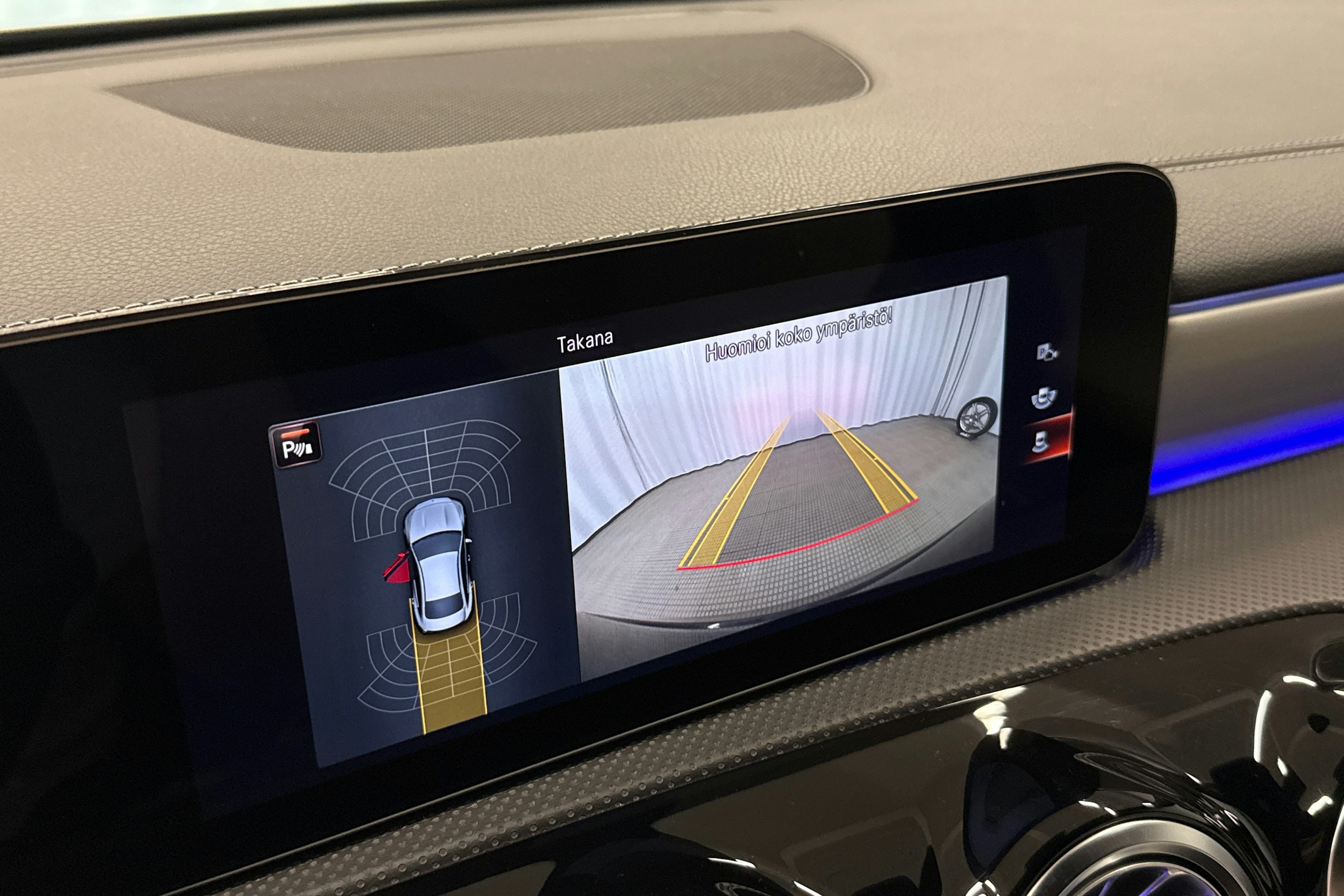 musta Mercedes-Benz CLA 2022 kuva 21.