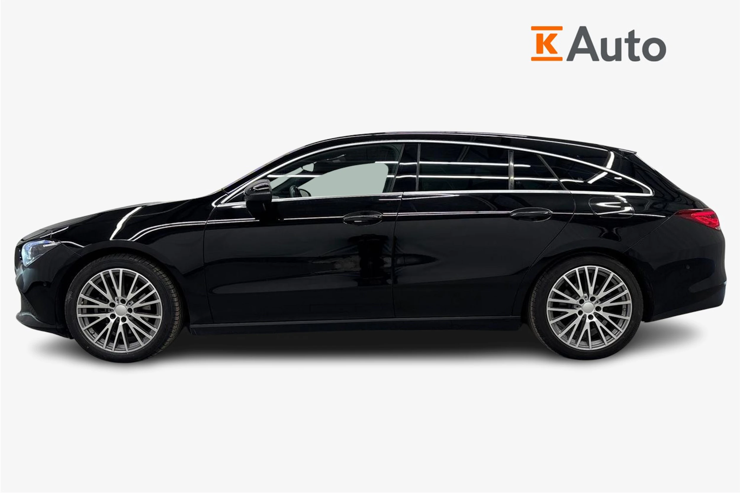 musta Mercedes-Benz CLA 2022 kuva 5.