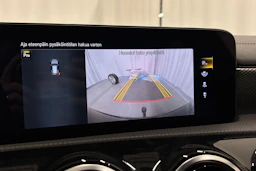 musta Mercedes-Benz CLA 2022 kuva 20.