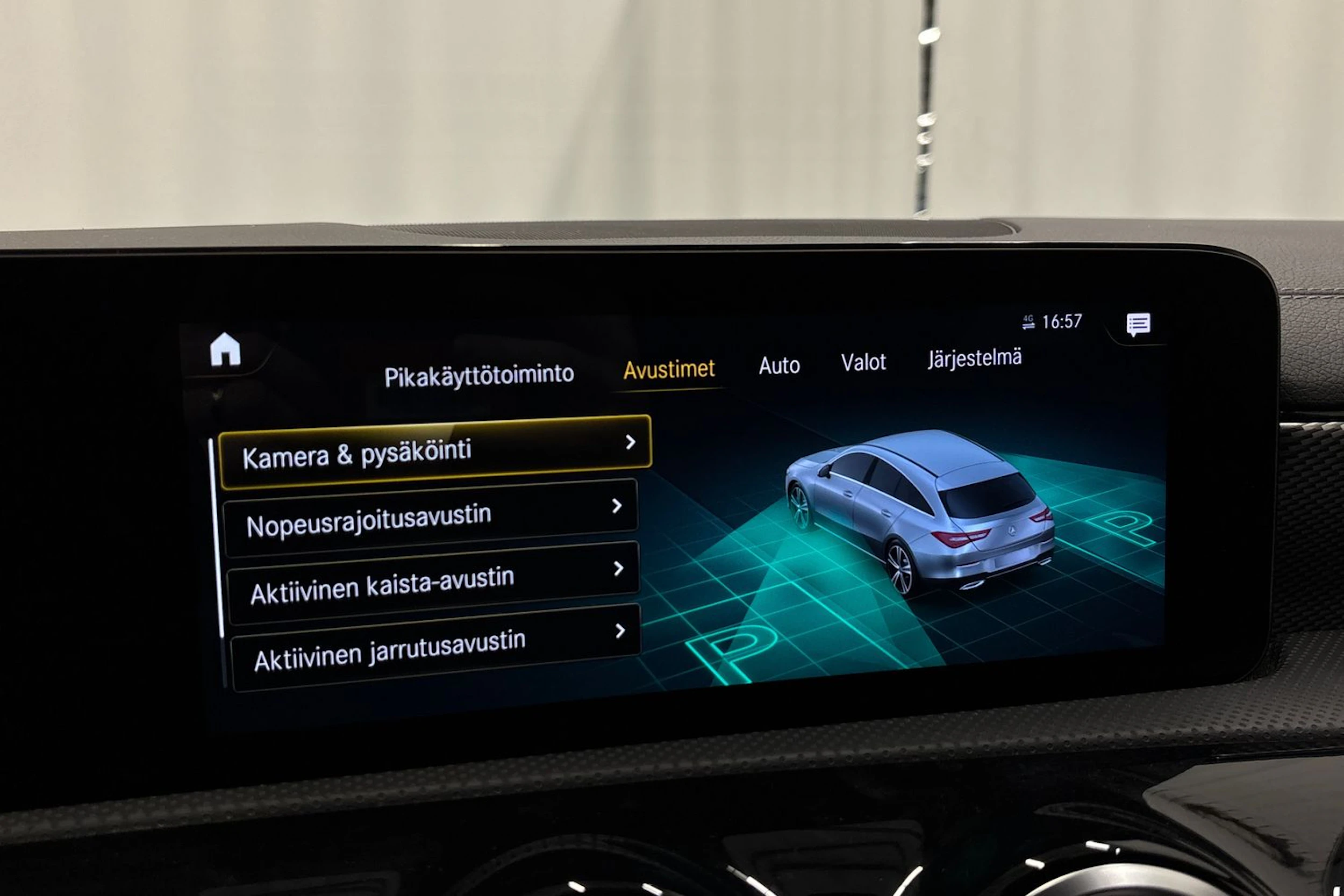 musta Mercedes-Benz CLA 2022 kuva 22.