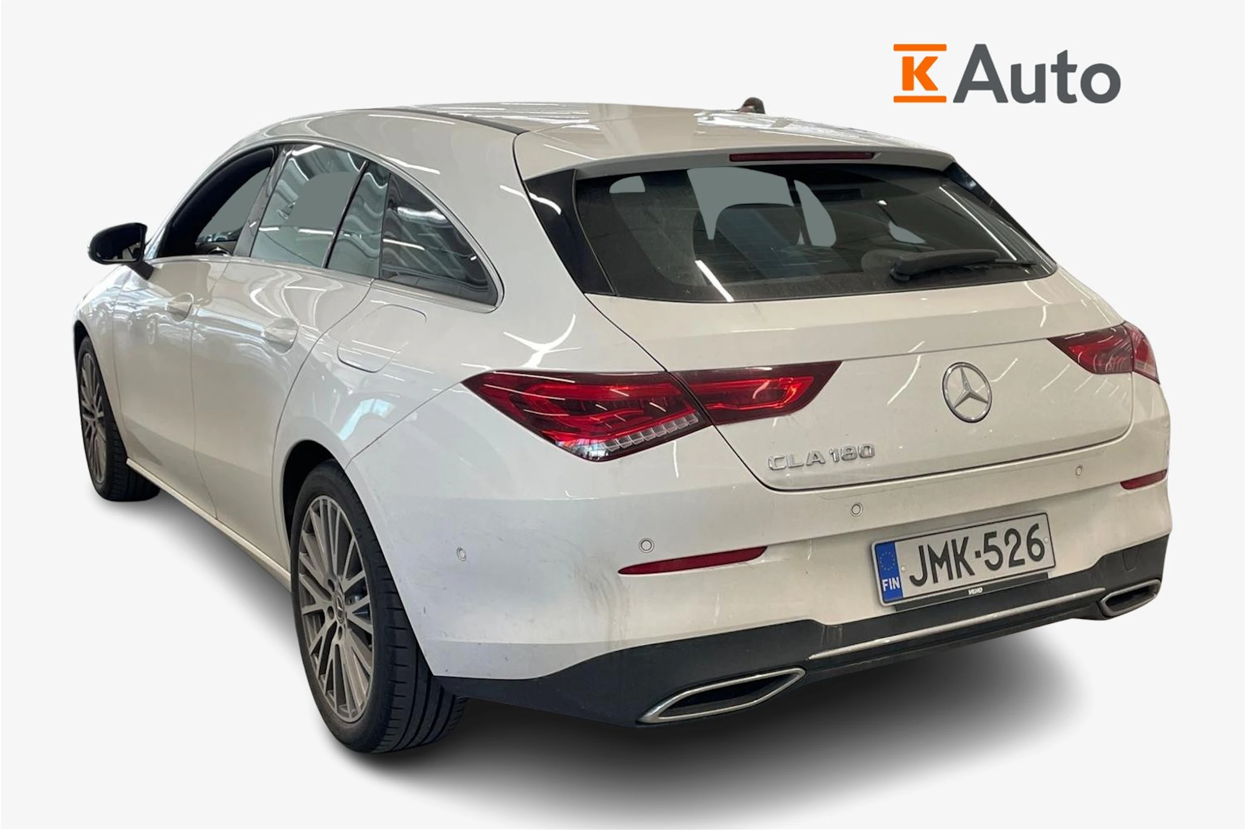 valkoinen Mercedes-Benz CLA 2022 kuva 2.