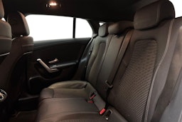 musta Mercedes-Benz CLA 2022 kuva 10.