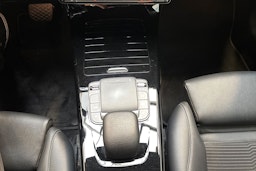 musta Mercedes-Benz CLA 2022 kuva 24.