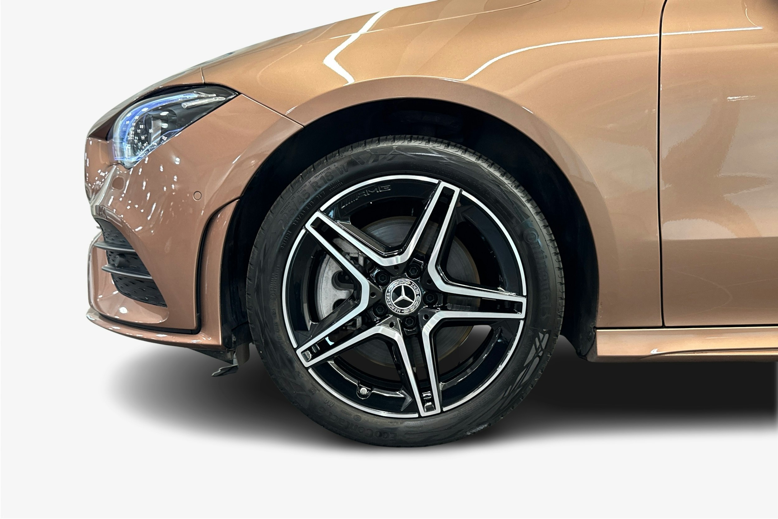 Ruskea (beige) Mercedes-Benz CLA 2022 kuva 11.