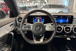 Ruskea (beige) Mercedes-Benz CLA 2022 kuva 19.