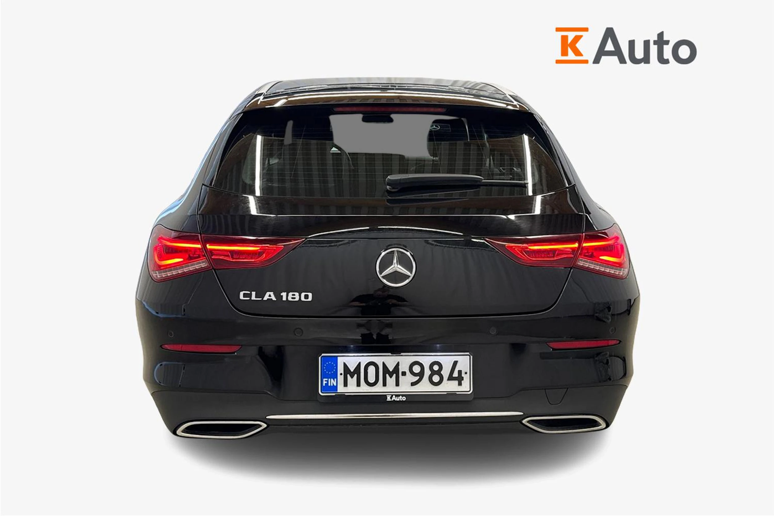 musta Mercedes-Benz CLA 2023 kuva 4.