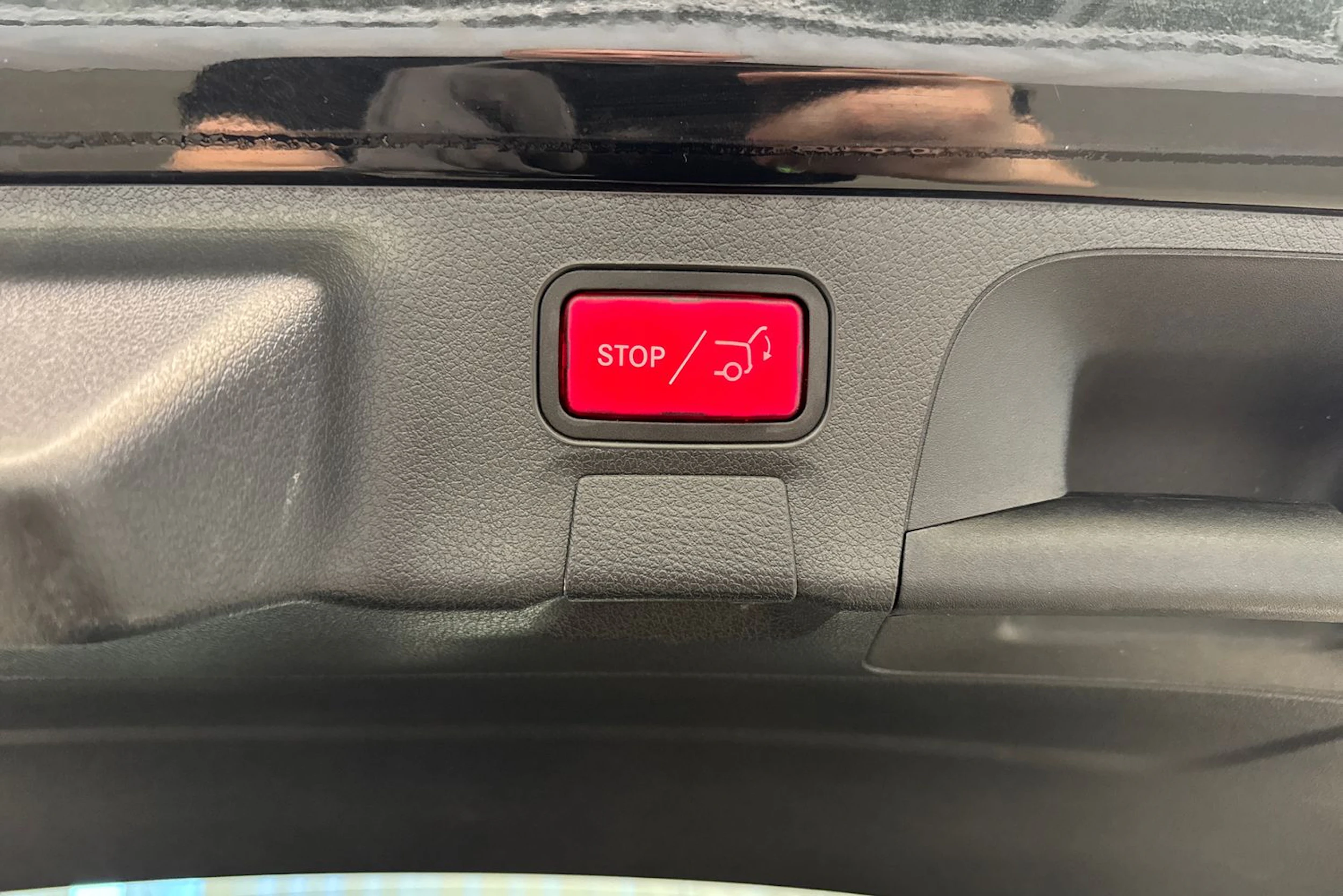 musta Mercedes-Benz CLA 2023 kuva 23.