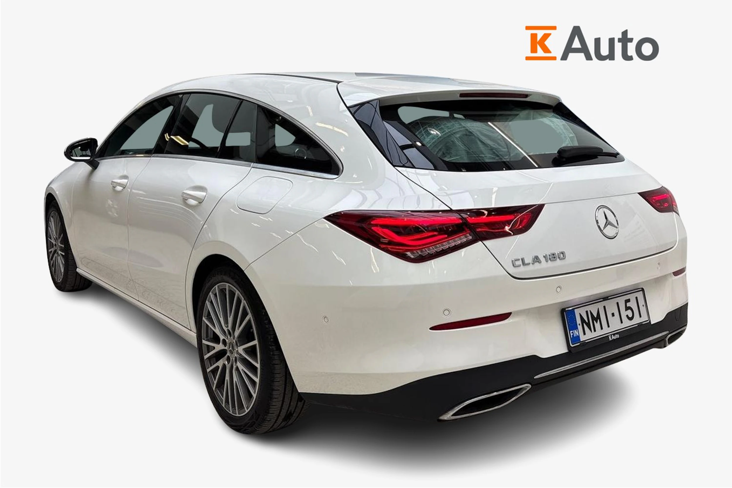valkoinen Mercedes-Benz CLA 2022 kuva 2.