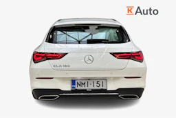 valkoinen Mercedes-Benz CLA 2022 kuva 3.
