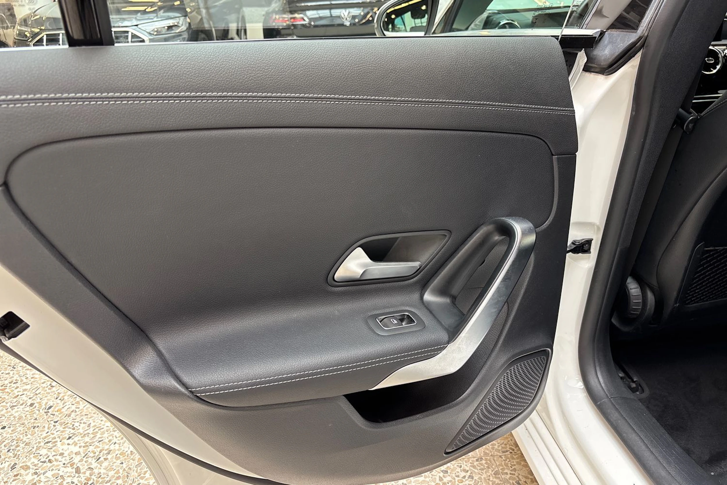 valkoinen Mercedes-Benz CLA 2022 kuva 14.
