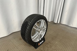 harmaa Mercedes-Benz CLA 2022 kuva 13.