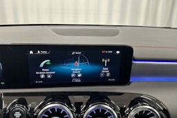 harmaa Mercedes-Benz CLA 2022 kuva 17.
