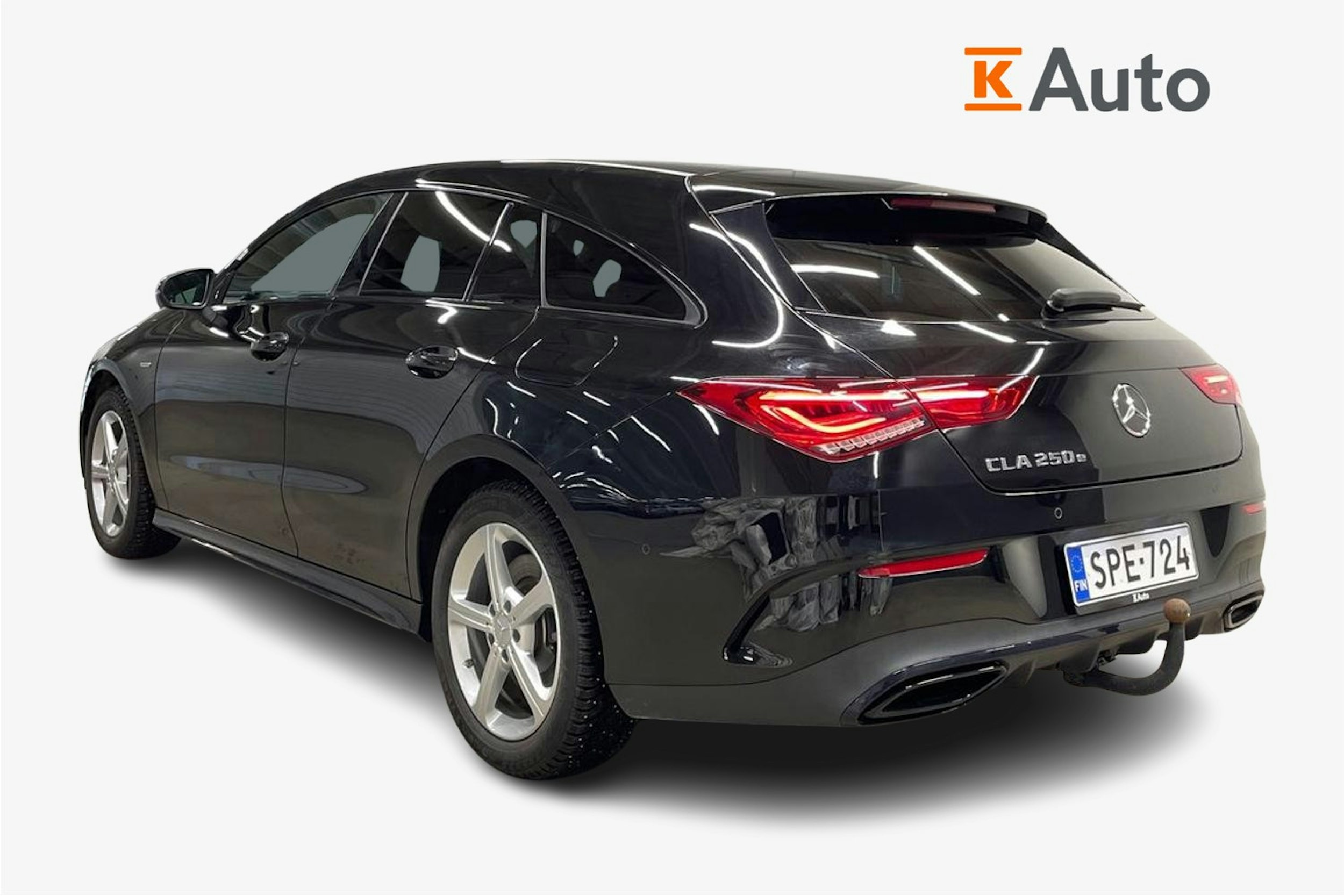 musta Mercedes-Benz CLA 2022 kuva 2.