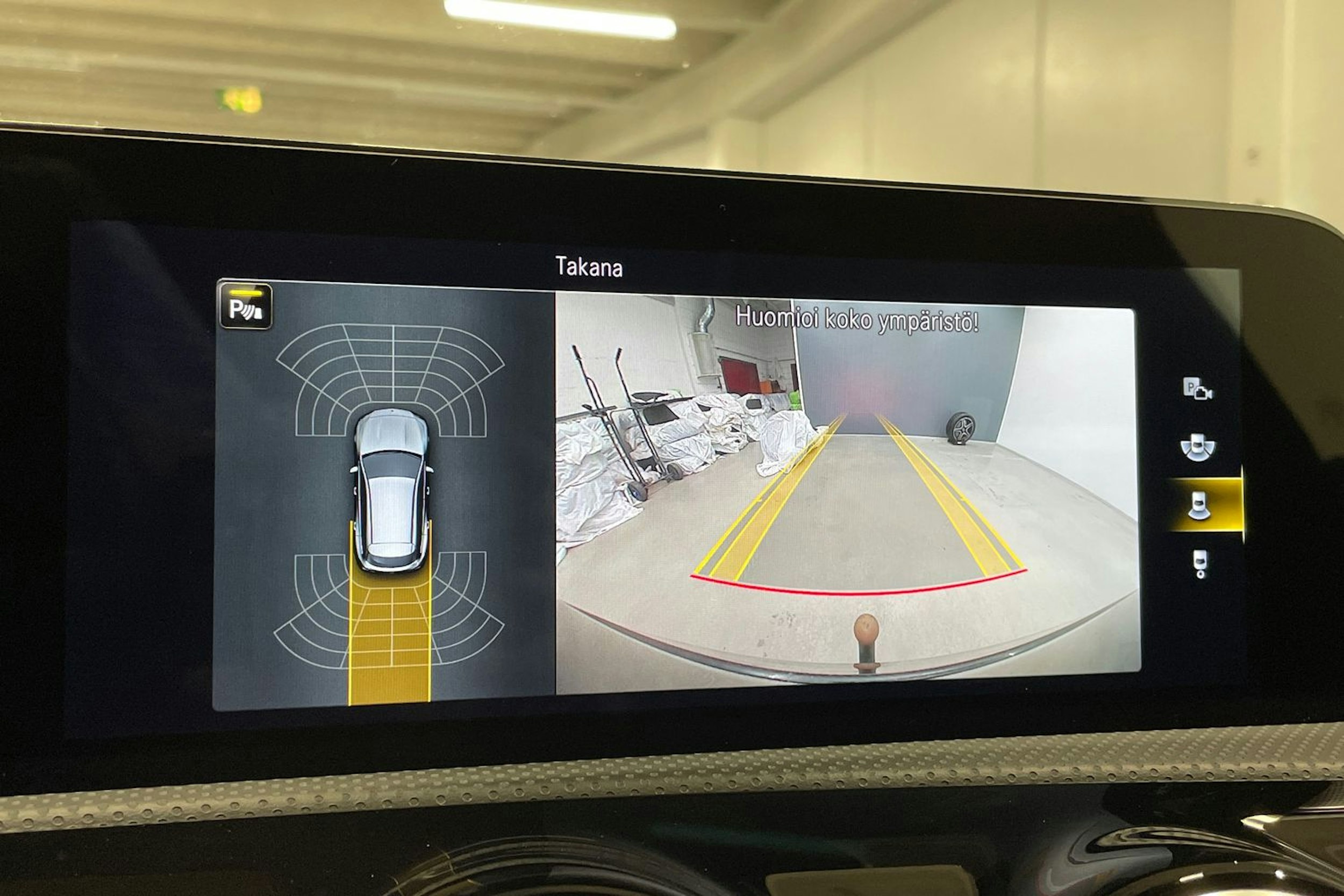 musta Mercedes-Benz CLA 2022 kuva 23.